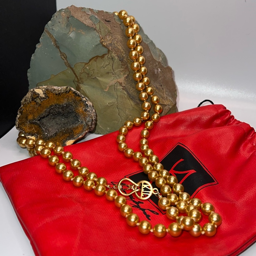 KJL Glass Gold Pearl Necklace, 46” strand Kenneth Jay Lane, Vintage Necklace - Picture 2 of 5